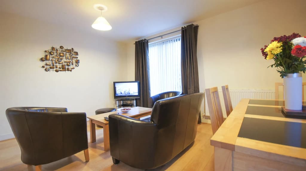 Crompton Court - photo 9
