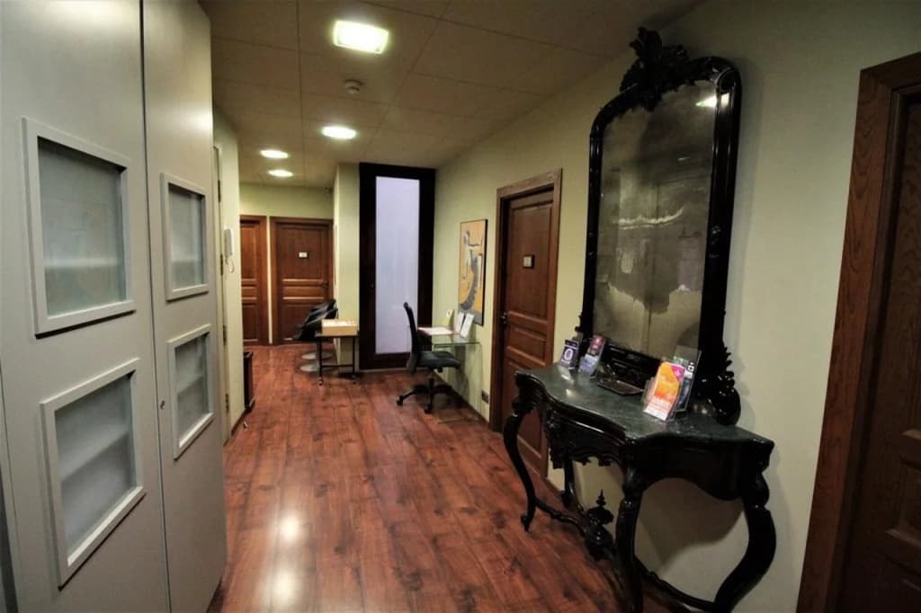 Hotel Annex - photo 10
