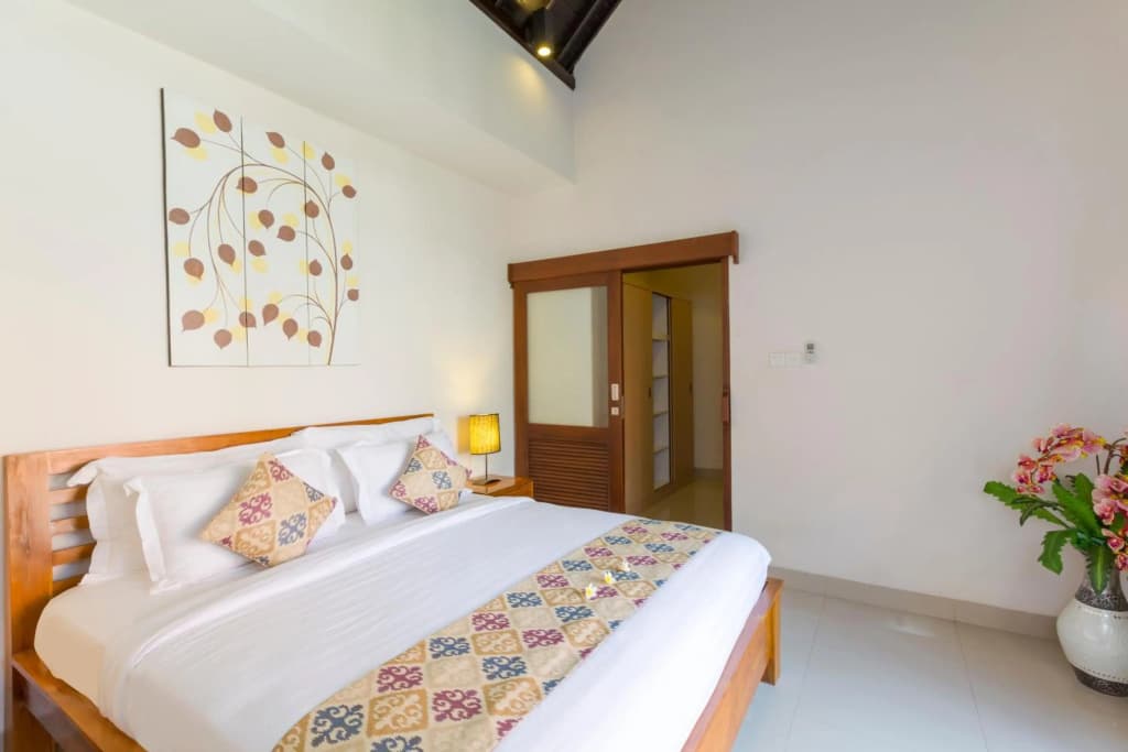 Kubal Villa and Living Seminyak - photo 26