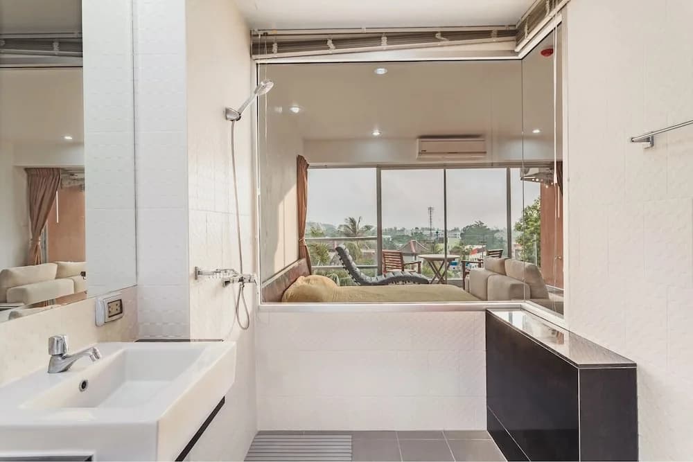 Condo in Karon in Chic Condo - Unit B707 - photo 6