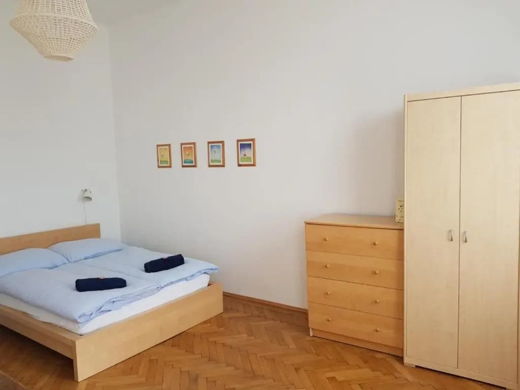 Vienna 1090 - photo 2