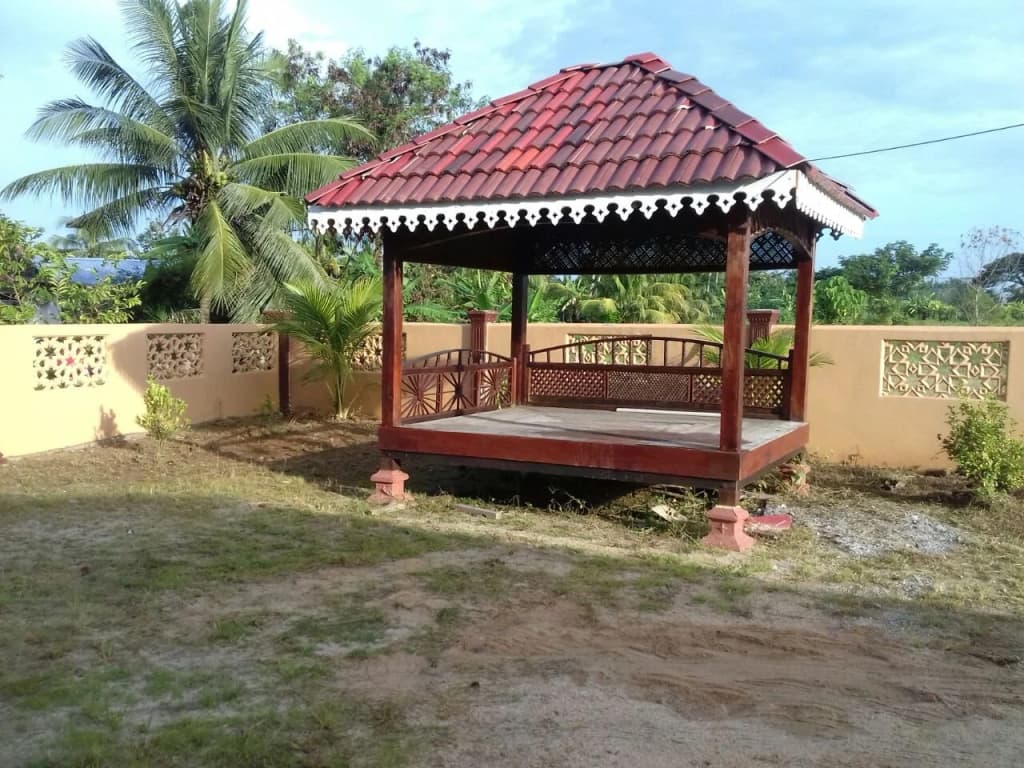 Anggerik Villa Guest House - photo 12
