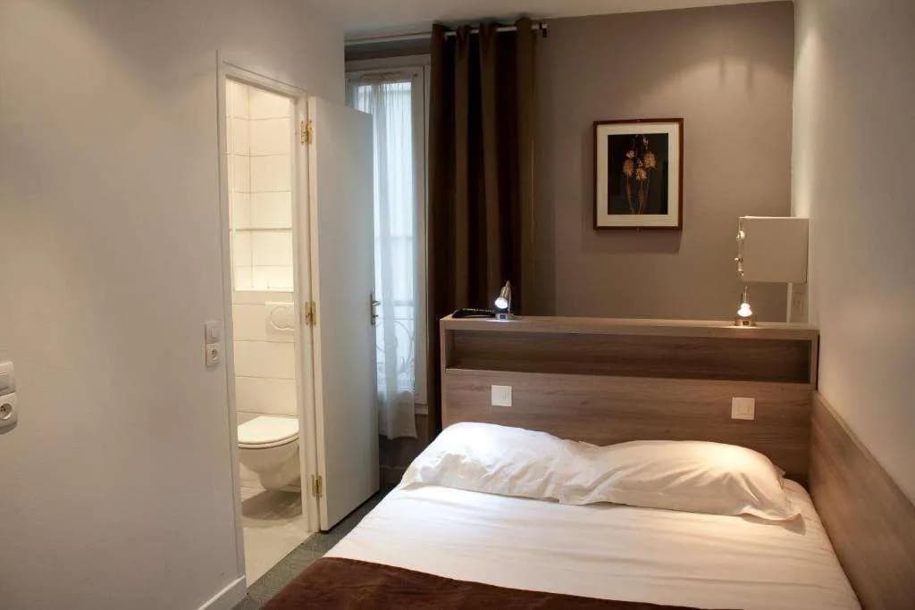 Hotel Cosmos - photo 22