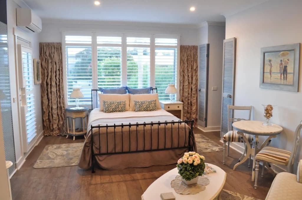 Sailaway Beach House - photo 2