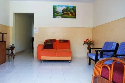 Honey Bear Guesthouse - photo 9