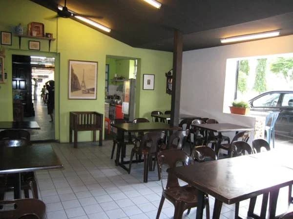 Traveller Homestay - photo 8