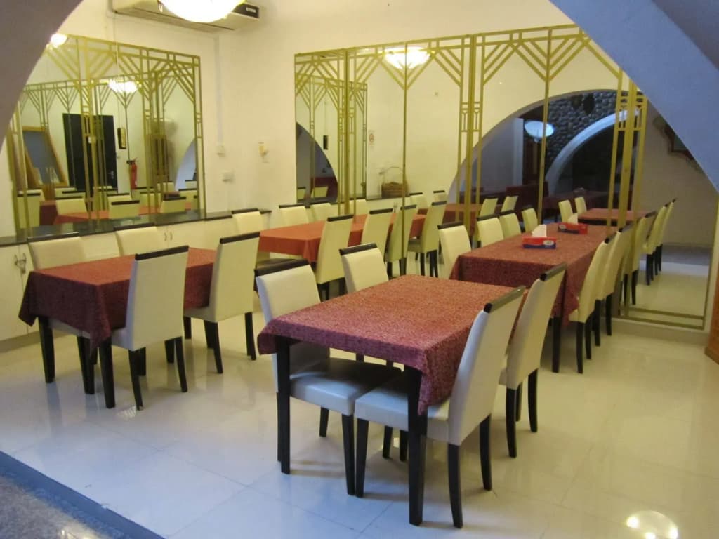 Qurum Beach Hotel - photo 15