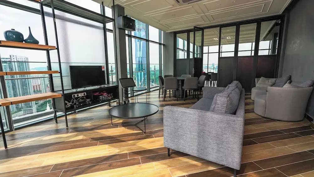Ceylonz Suites by Mana Mana - photo 2