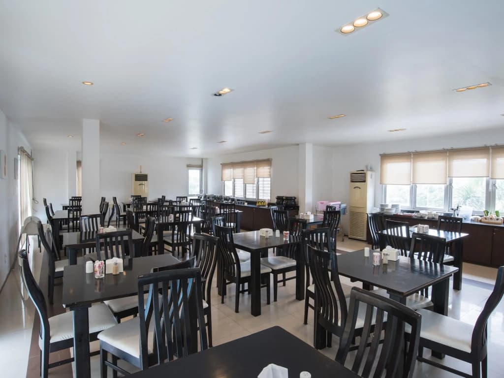 BS Premier Airport Hotel - photo 16