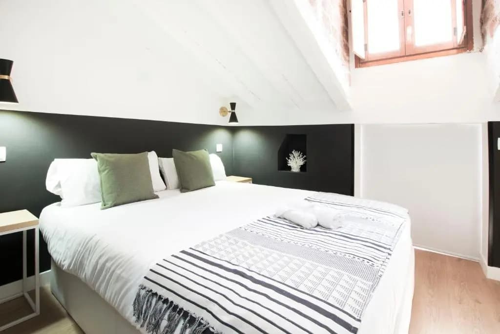 Dobo Homes Redondilla Apartment - photo 3
