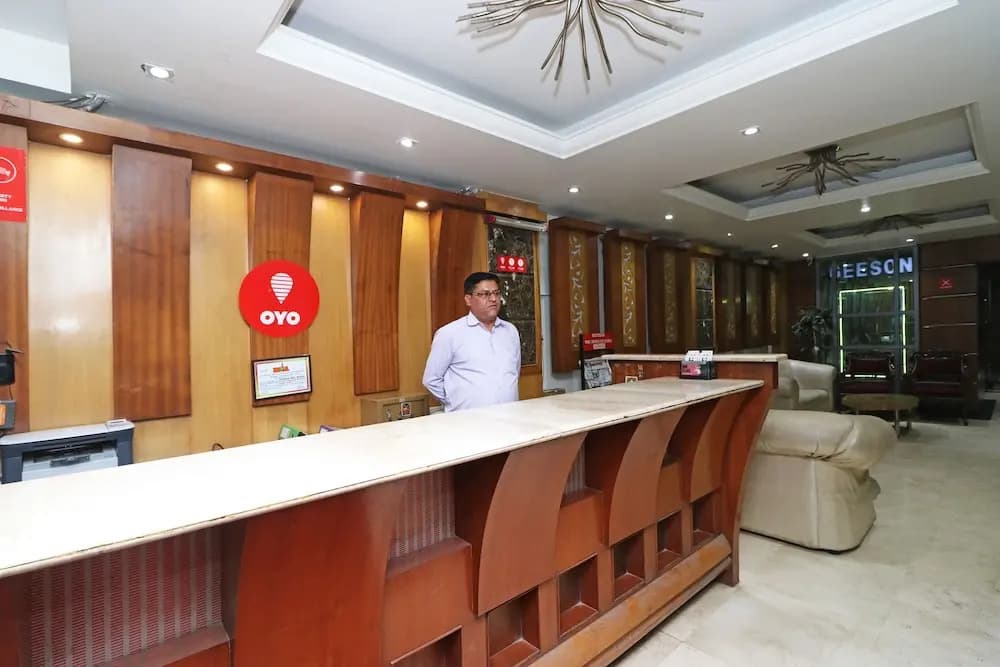 OYO 10848 Hotel Geeson - photo 15