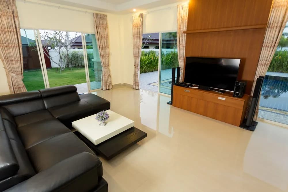 Unique Pool Villa - photo 21