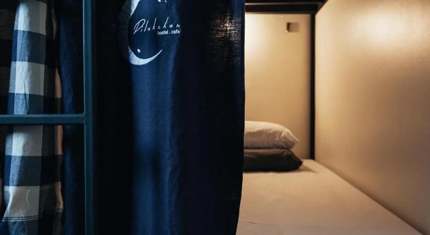Dilokchan Hostel - photo 16