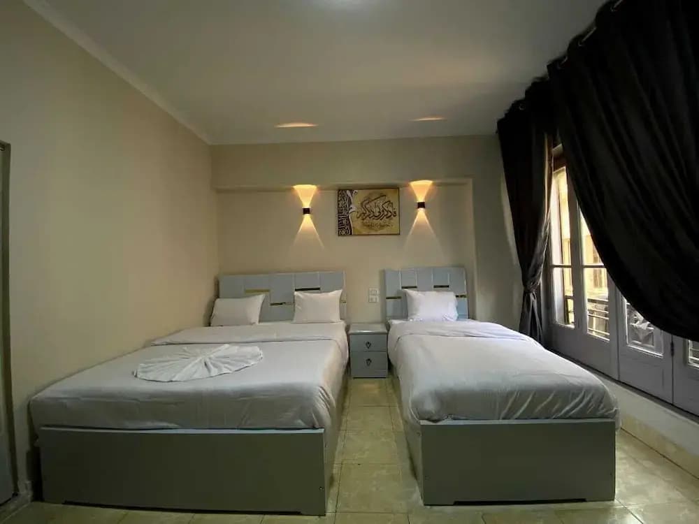 Sky light hotel - photo 12