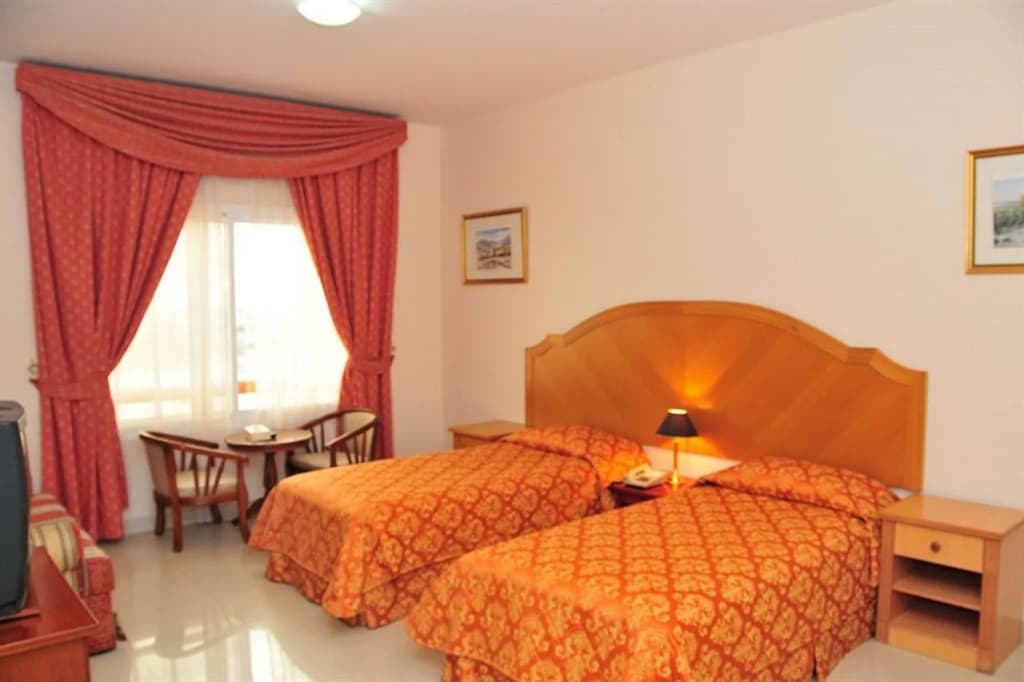Safeer Hotel Suites - Aparthotel - photo 4