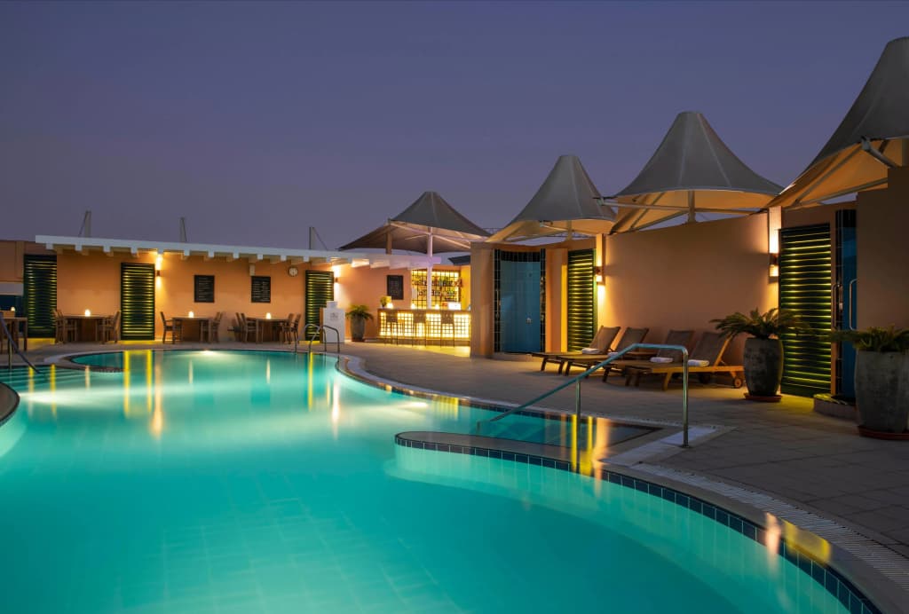 Four Points by Sheraton Bur Dubai Hotel - photo 3