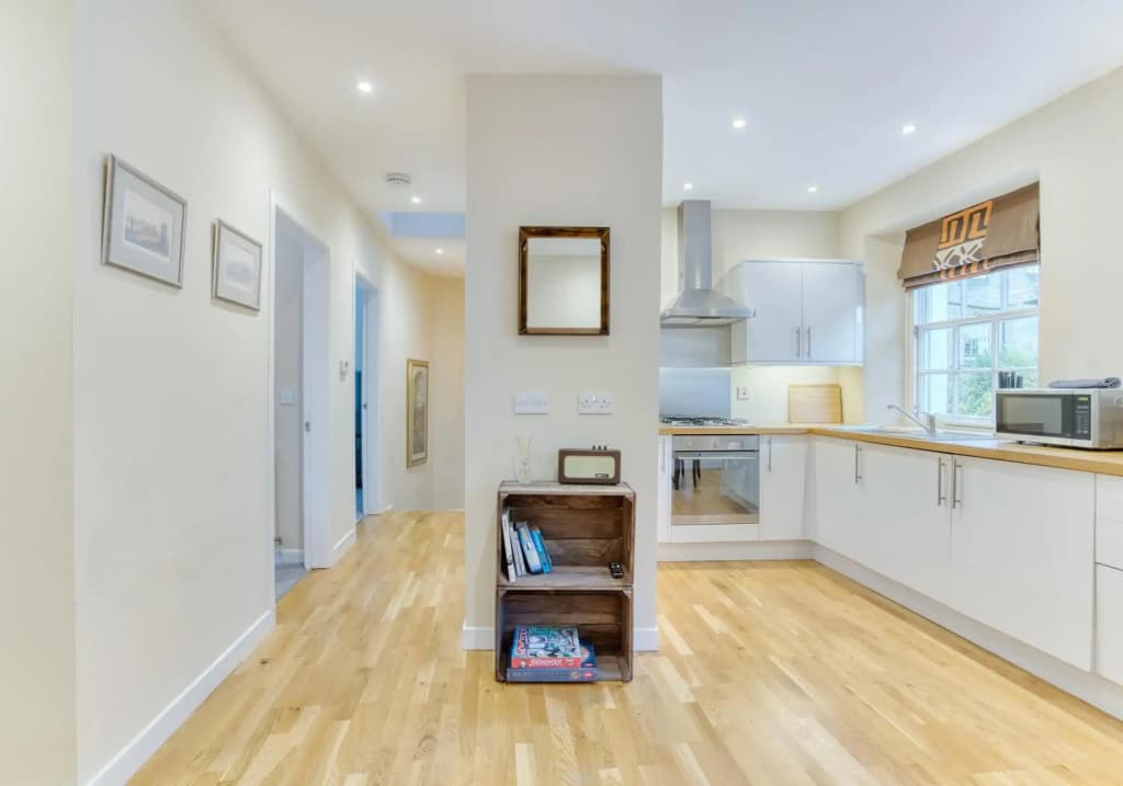 The Gloucester Lane Residence - photo 36