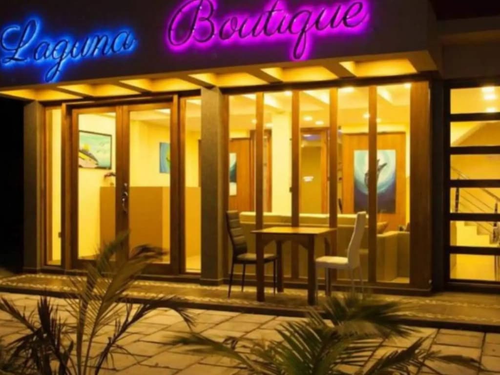 Laguna Boutique - photo 1