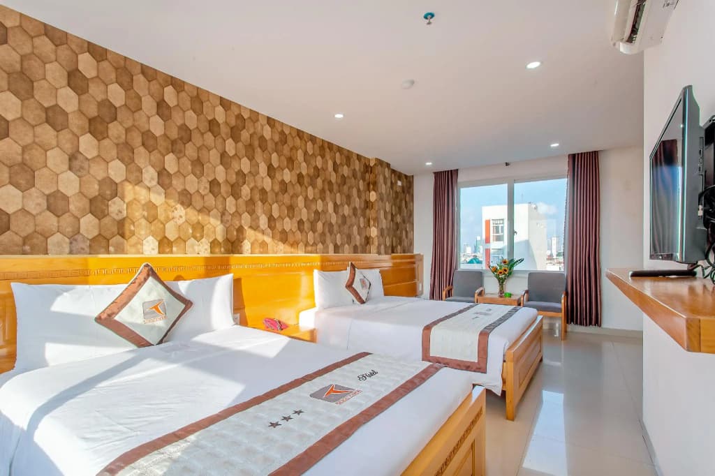 Quoc Thien Hotel Da Nang - photo 5
