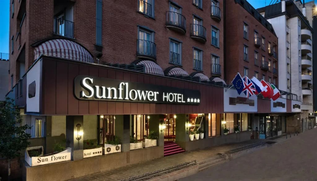 Hotel Sunflower - photo 34