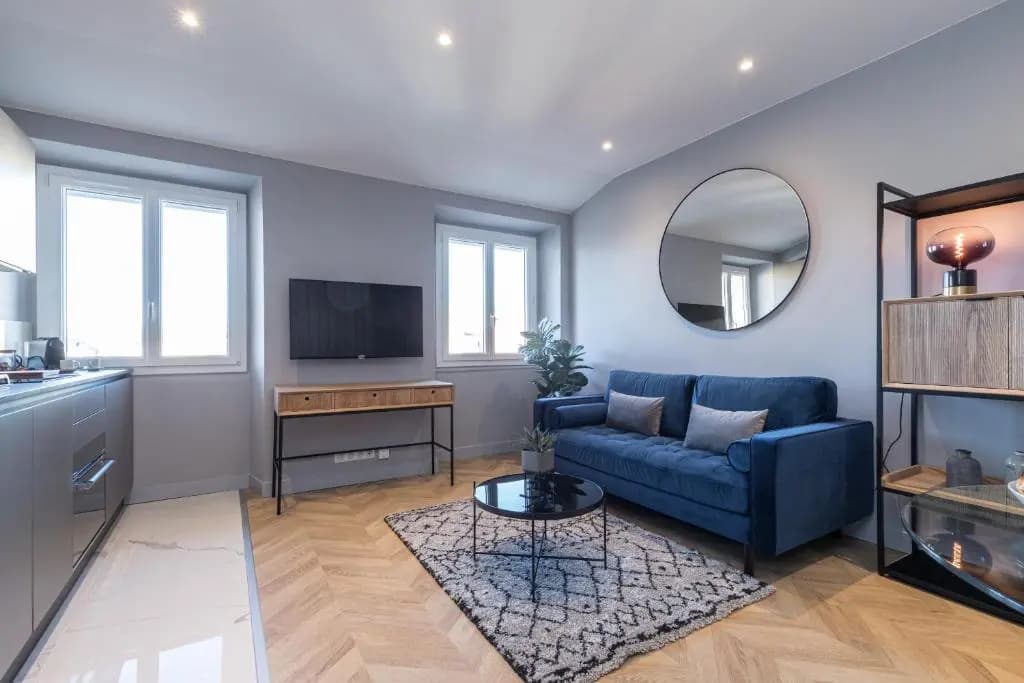 SMARTBNB - Dernier etage Ascenseur - 1 min Plage et Zone Pietonne - photo 6