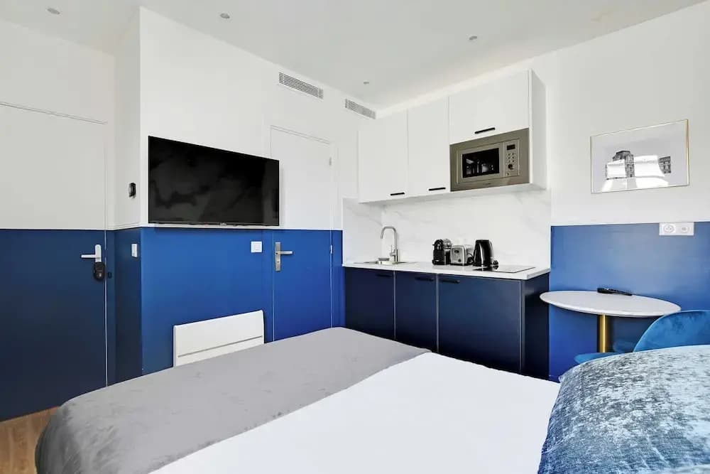 Modern Sutdio for 2 With A/C - Near Montmartre - photo 2
