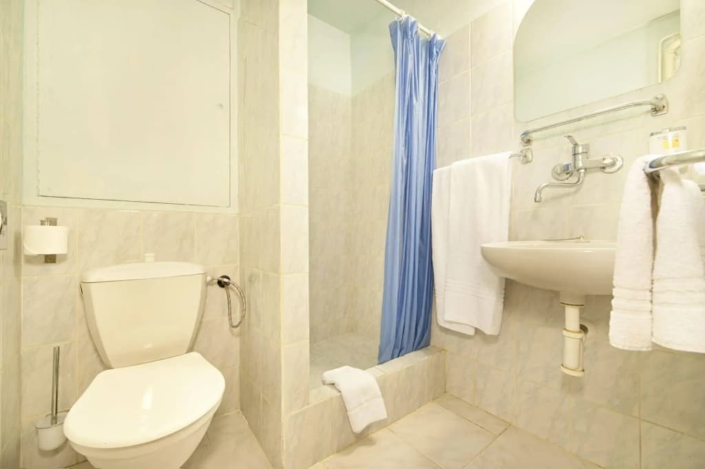 Hotel Henrietta - photo 4