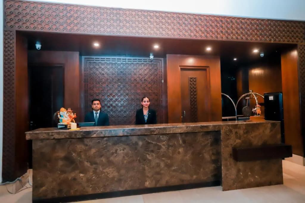 Bel-La Monde Hotel NH8 at 6km from IGI Airport Delhi - photo 21