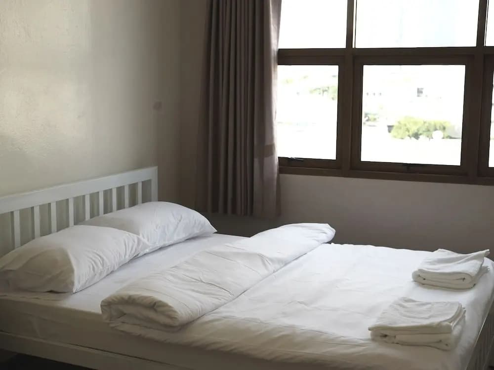 Krung Tone Hostel - photo 7