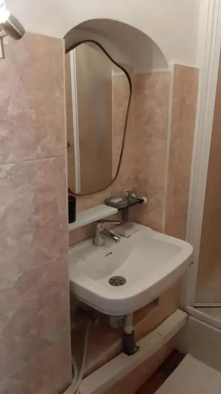 Trastevere Intimate Apartment - photo 10