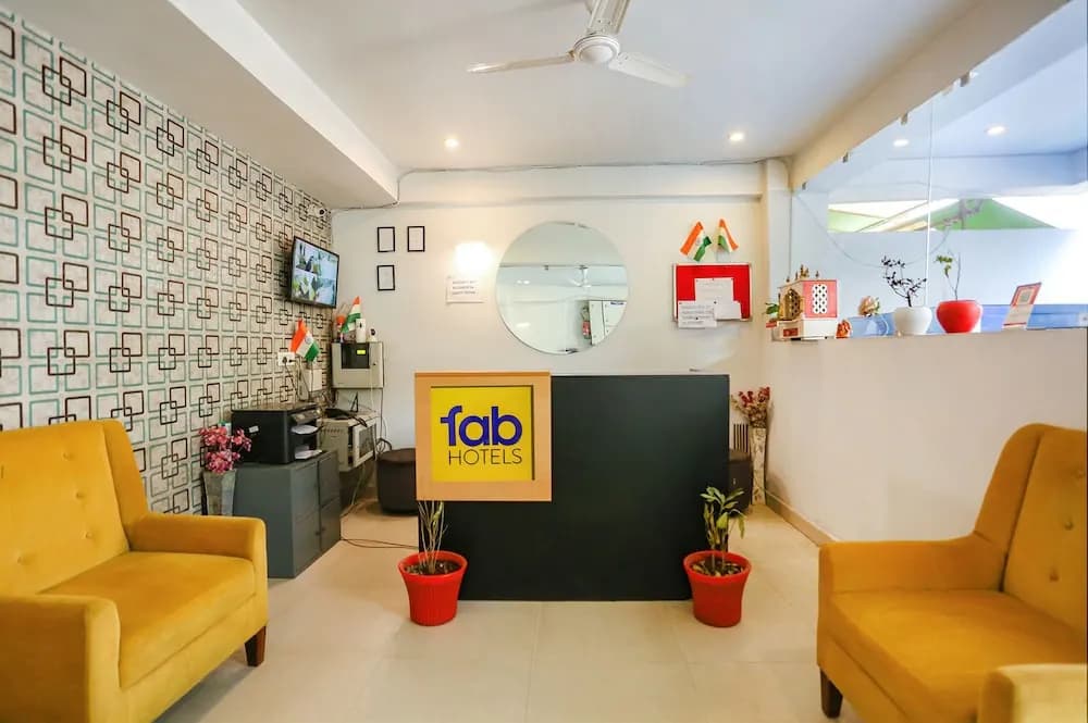 FabHotel Novel Suites - photo 2
