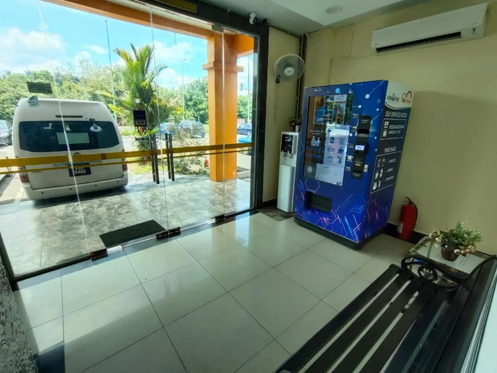 Sky View Hotel Dengkil Putrajaya/Cyberjaya - photo 4