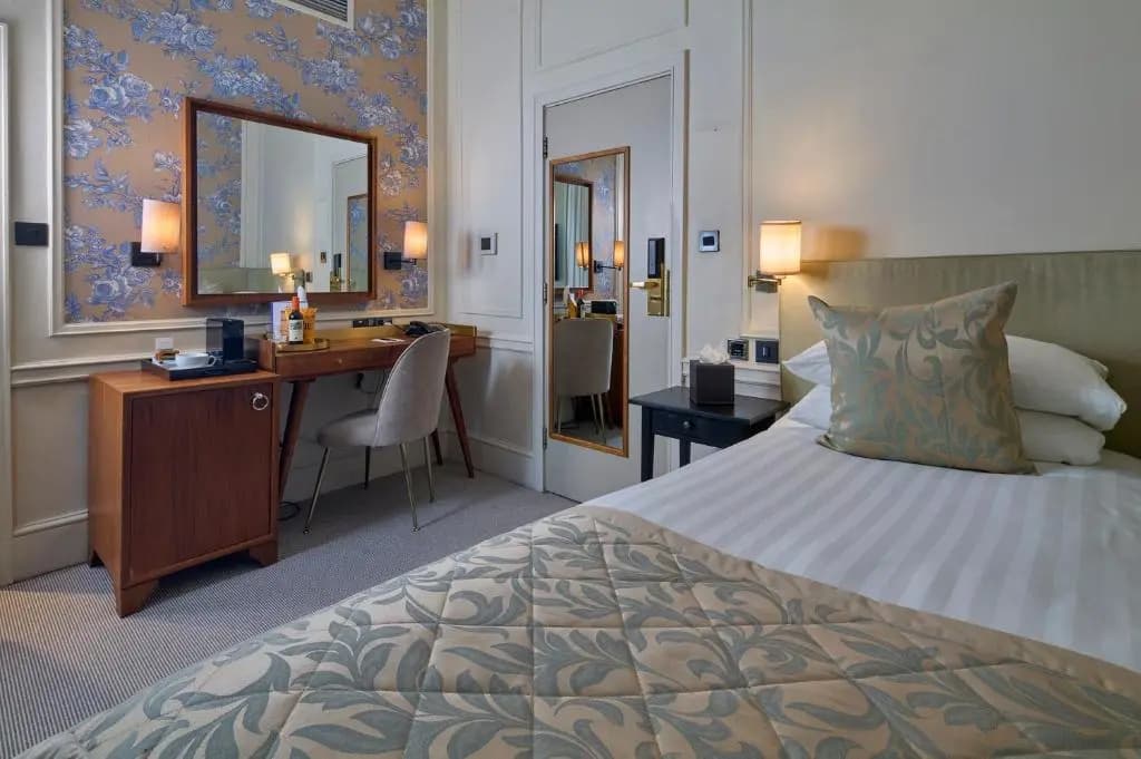Sloane Square Hotel - photo 48