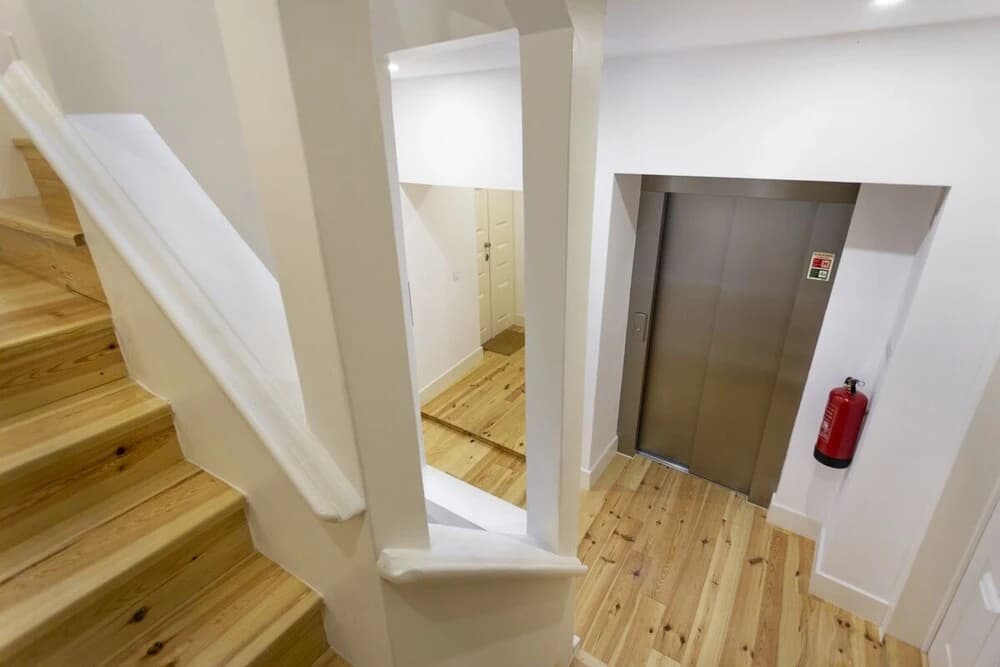 ALTIDO Chic 1BR Apt w/balcony close by Graça Viewpoint & tram stops - photo 11