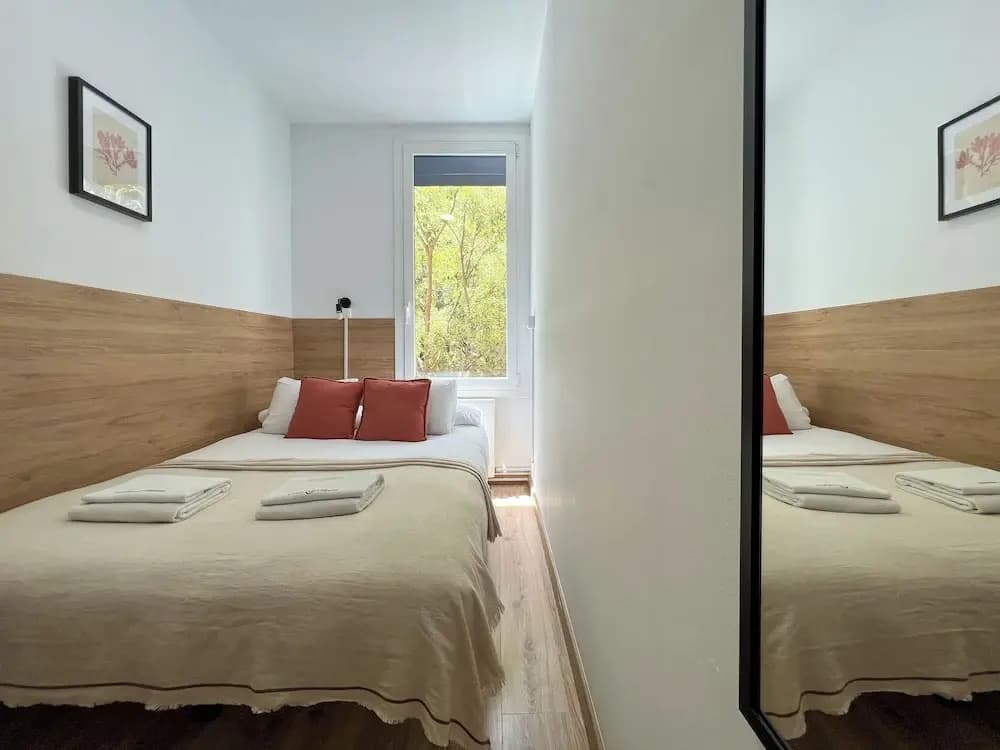 Stay U-nique Apartments Urgell - photo 14