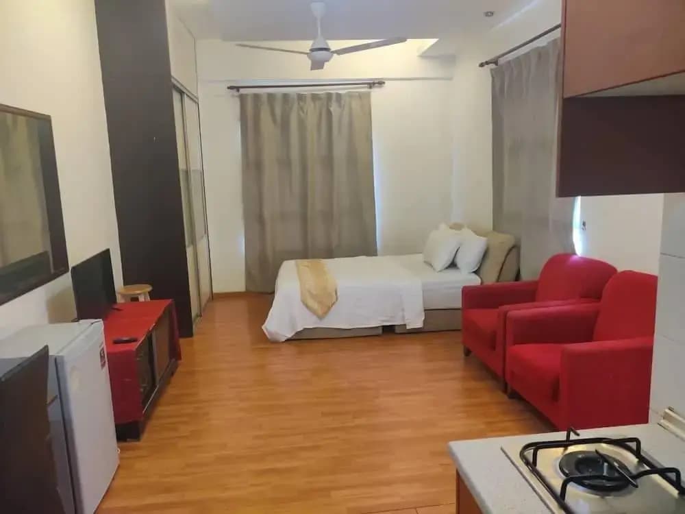 Maytower Service Studio Apartment - photo 3