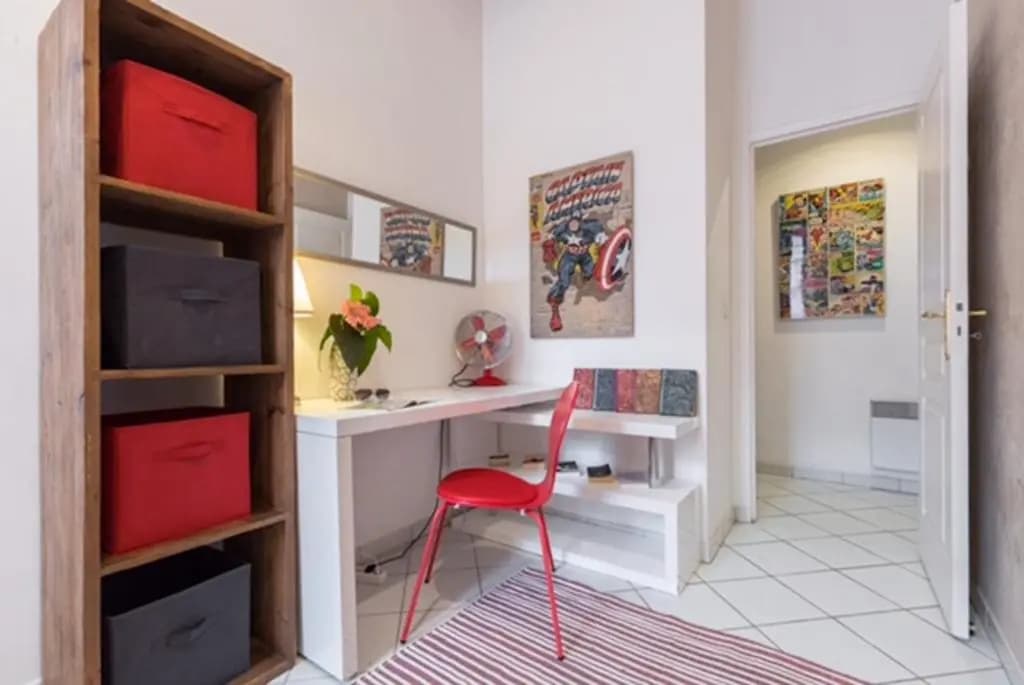 Ste Reparate F4 Moderne, Design, Place Rossetti, Heart Old Town - photo 9