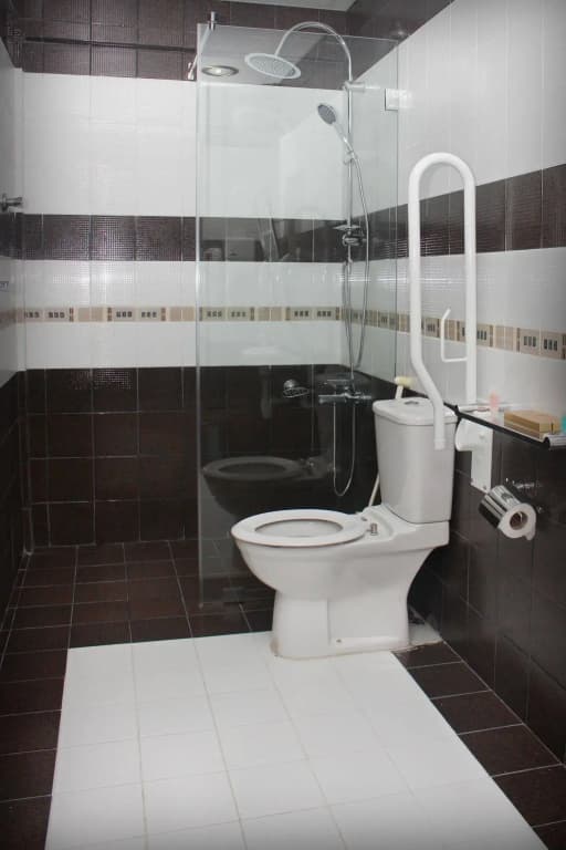 Delmon Hotel Apartments - photo 6