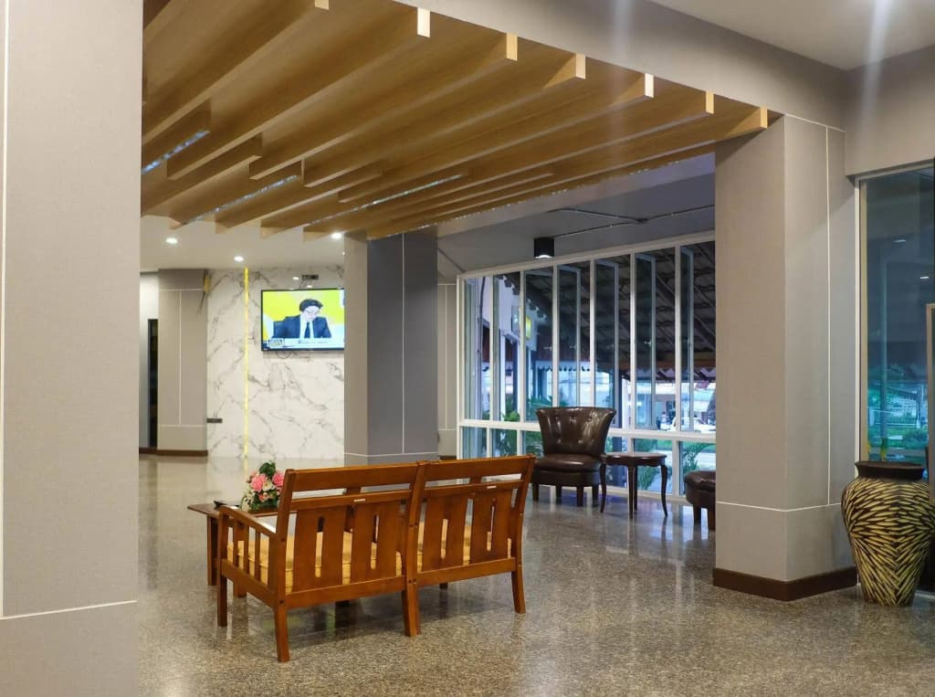 Krabi Royal Hotel - photo 16