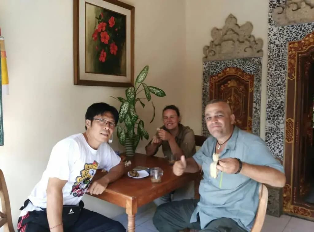 Liang House and Hostel - photo 23