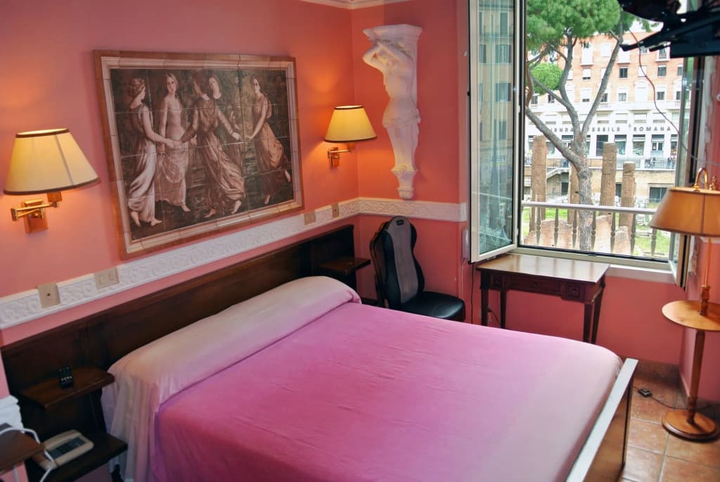 Hotel Barrett - photo 4