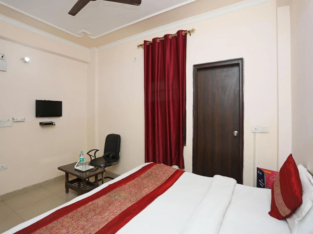 OYO 8404 Hotel Aerofly - photo 6