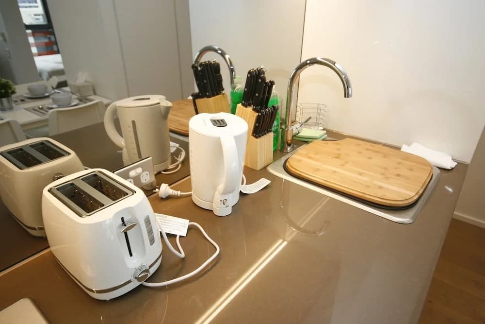 Onelife Docklands Luxury Apartment - photo 5