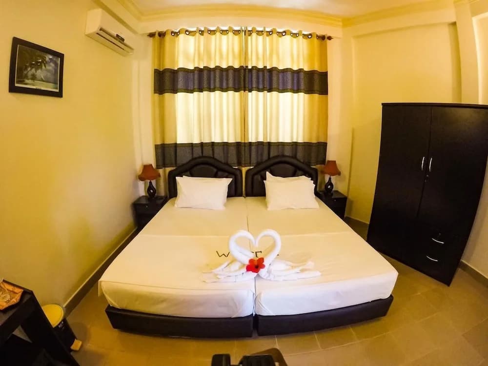 Hanifaru Transit Inn - photo 3