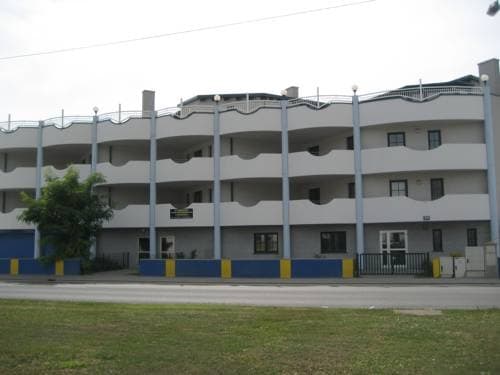 Swedhomes Apartments - photo 1
