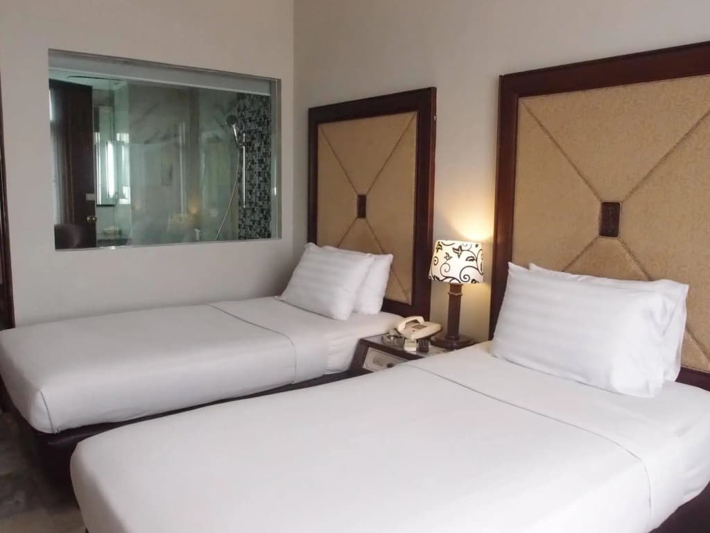 Johns Pardede International Hotel - photo 2