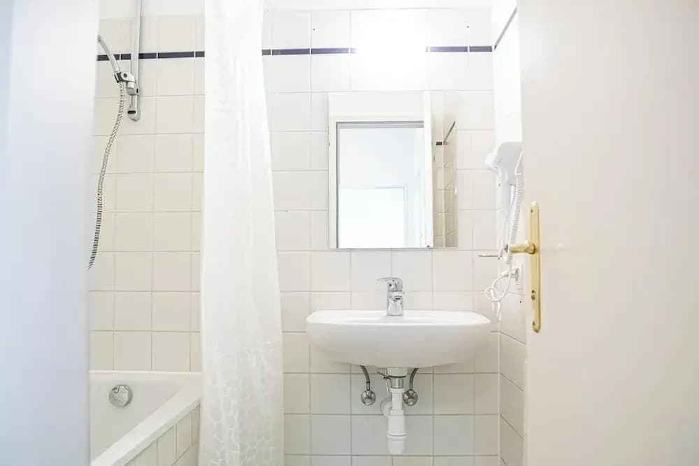 Comfortable 3BR Apartment for Groups - photo 8