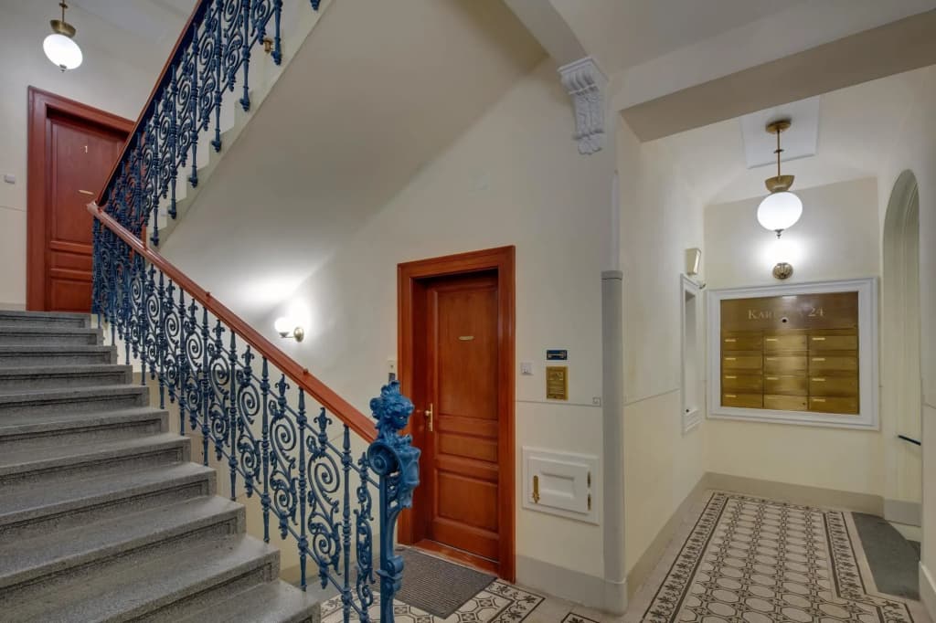 Charles Bridge Premium Apartments - photo 11