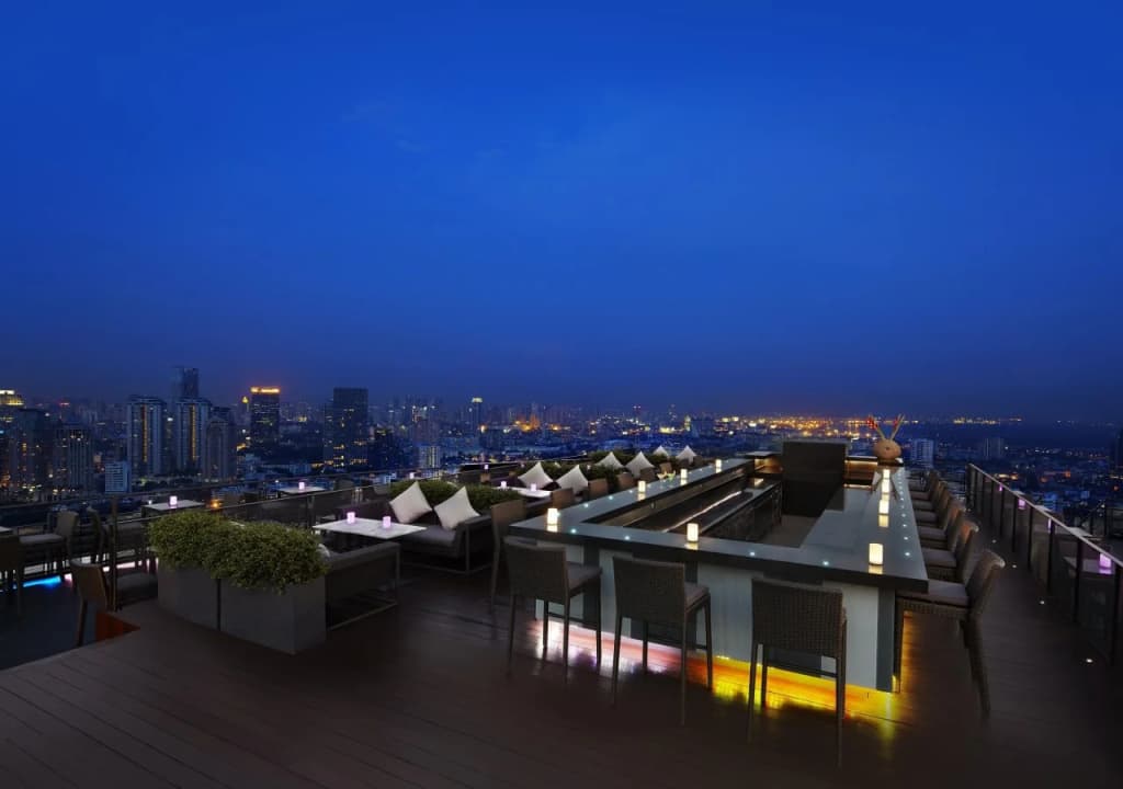 JC Kevin Sathorn Bangkok Hotel - photo 9