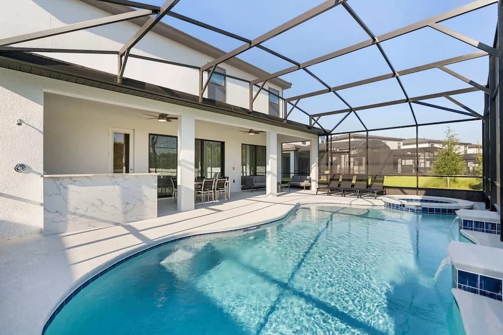 5911 Luxury 10bd Family Home For an Unforgettable Vacation - photo 14